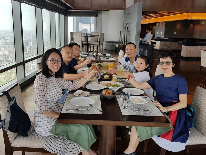 MC Lại Văn Sâm tiết lộ về người vợ kín tiếng trên sóng truyền hình - ảnh 3