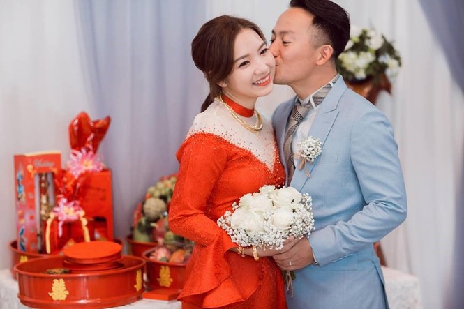 Vợ Tiến Đạt khoe ảnh con trai đầu lòng 20 ngày tuổi - ảnh 2