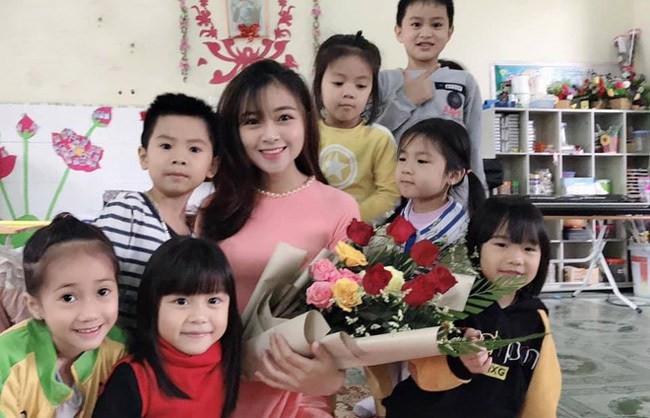 Điểm danh bạn gái các tuyển thủ Việt Nam làm giáo viên - ảnh 8