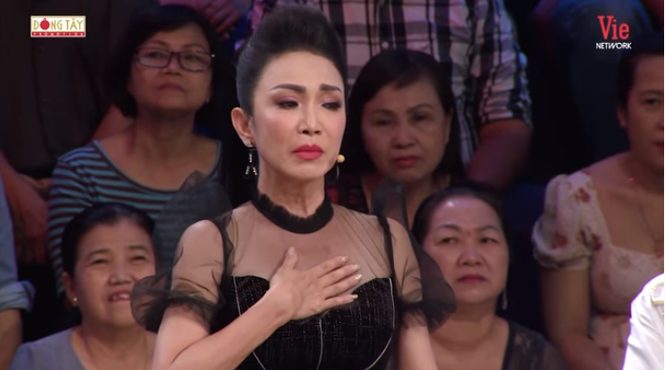 Vy Oanh khóc nghẹn nói lý do không bao giờ tổ chức sinh nhật - ảnh 2