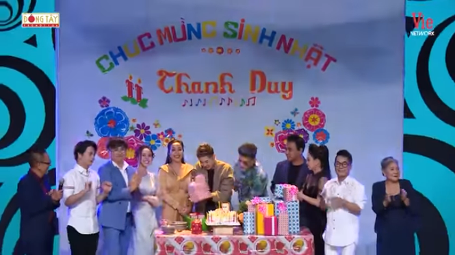 Vy Oanh khóc nghẹn nói lý do không bao giờ tổ chức sinh nhật - ảnh 1