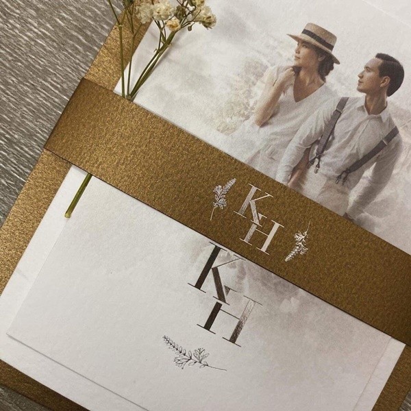 Lộ thiệp cưới của Hồ Ngọc Hà và Kim Lý? - ảnh 1
