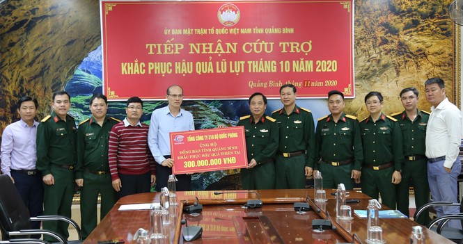 Chung tay ủng hộ đồng bào miền Trung vượt qua trận lũ lịch sử - ảnh 3