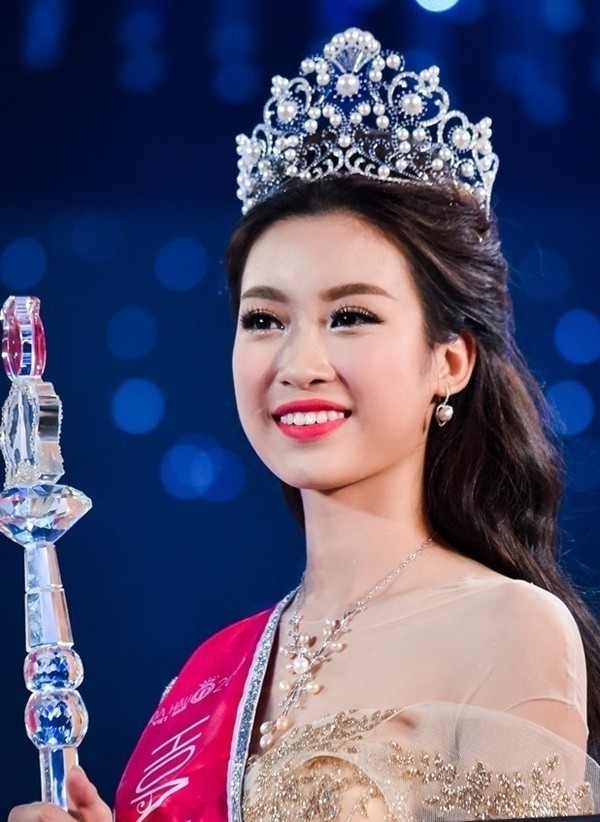 Đỗ Thị Hà mở ra một thập kỷ nhan sắc mới, nhìn lại vẻ đẹp của 5 Hoa hậu VN thập kỷ qua - ảnh 7