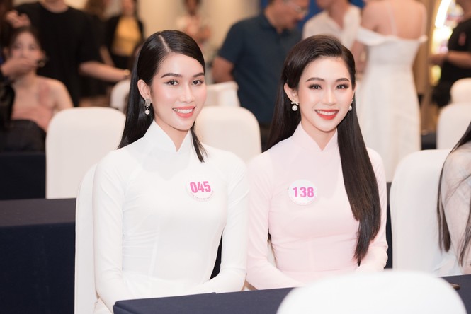 Nhan sắc 'Người đẹp được yêu thích nhất' Hoa hậu Việt Nam 2020 - ảnh 4