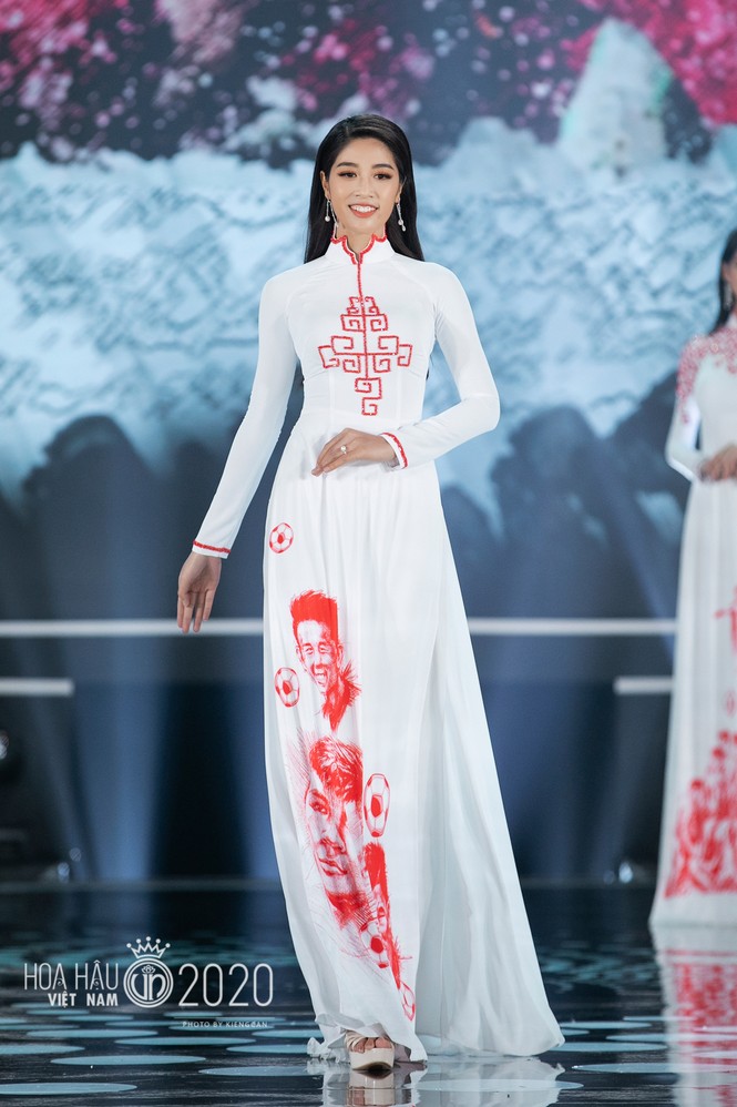 Hotgirl hàng không duy nhất lọt Top 10 Hoa hậu Việt Nam 2020 - ảnh 4