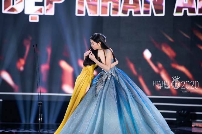 Hotgirl hàng không duy nhất lọt Top 10 Hoa hậu Việt Nam 2020 - ảnh 8