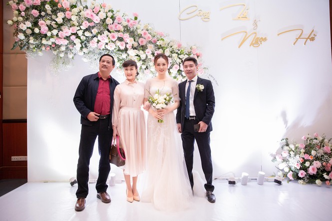 Dàn sao 'khủng' dự đám cưới NSND Công Lý - ảnh 12
