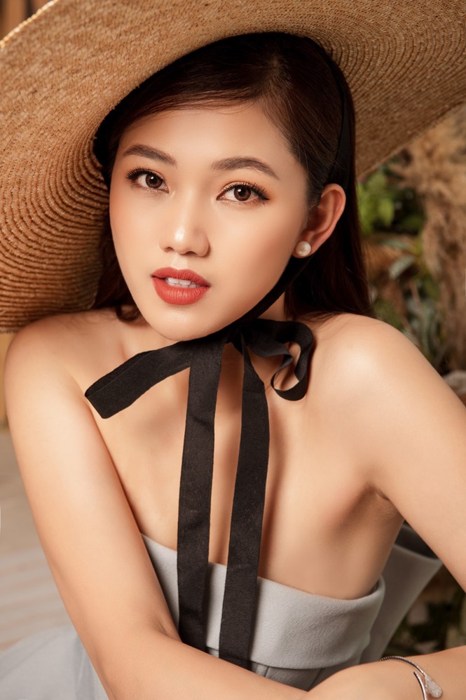 Á hậu Ngô Thanh Thanh Tú bật mí về cuộc sống 'bỉm sữa' và ông xã doanh nhân - ảnh 1