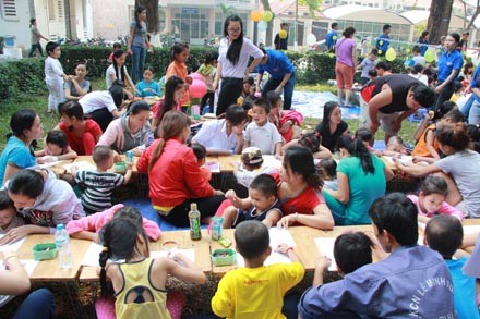 Ra mắt thư viện xanh dành cho bệnh nhi - ảnh 4