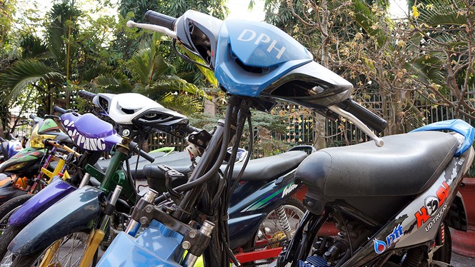 Những chiếc xe khủng của các quái xế có thể đạt đến tốc độ trên 120km/h