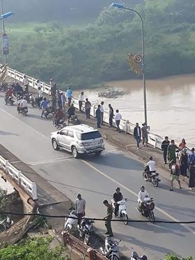 Để lại tâm thư, nam thanh niên nhảy sông tự vẫn - ảnh 1