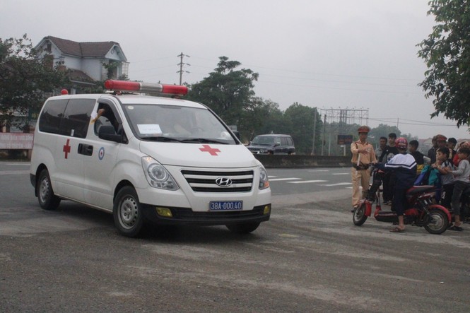 39 người tử vong tại Anh: Hà Tĩnh tiếp nhận 8 thi hài đầu tiên - ảnh 1