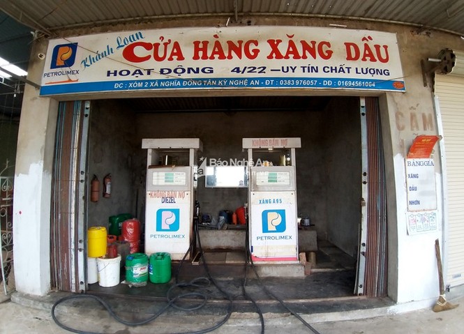 Hàng loạt DN xăng dầu ở Nghệ An bị xử phạt vì bán hàng không đạt chất lượng - ảnh 1