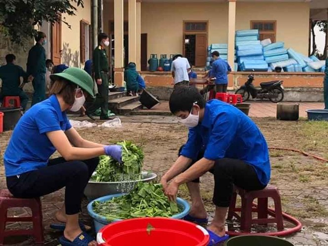 Tặng bánh chưng xanh - Thắng nhanh COVID-19 - ảnh 11