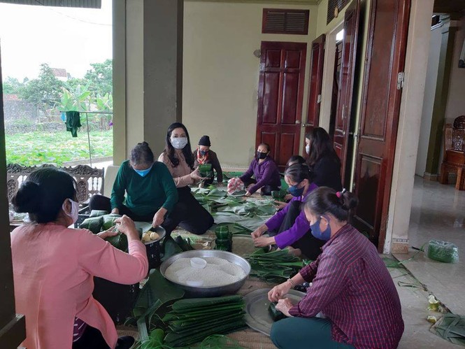 Tặng bánh chưng xanh - Thắng nhanh COVID-19 - ảnh 2
