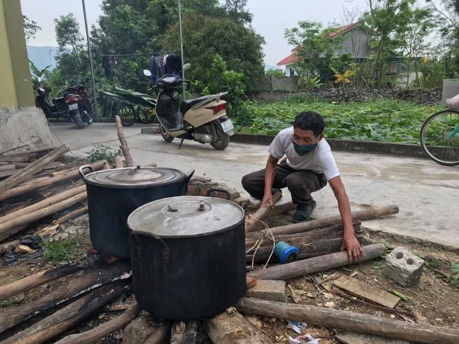 Tặng bánh chưng xanh - Thắng nhanh COVID-19 - ảnh 4