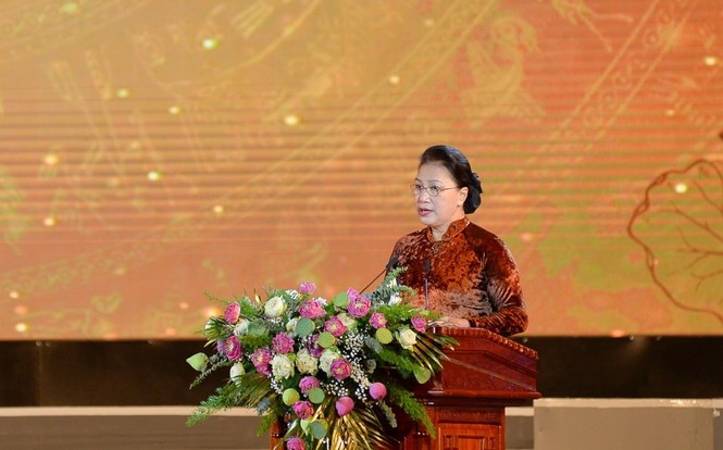 Chủ tịch Quốc hội: Truyền thống lịch sử văn hóa xứ Nghệ sẽ tạo Kỳ tích sông Lam - ảnh 4