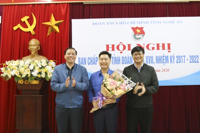 Anh Lê Văn Lương giữ chức Bí thư Tỉnh đoàn Nghệ An - ảnh 6