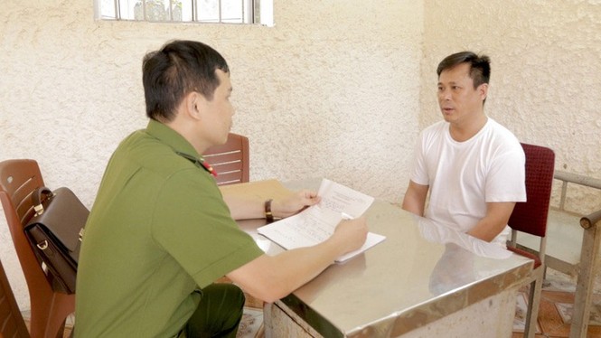 Bắt giám đốc tiếp tay với chị dâu lừa đảo chiếm đoạt hơn 34 tỷ đồng - ảnh 1