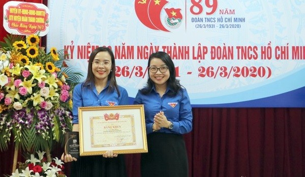 Nữ cán bộ Đoàn Nghệ An nhận giải thưởng Lý Tự Trọng cấp toàn quốc - ảnh 1
