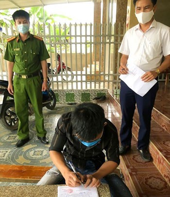 Thanh niên rời cách ly nhiều lần đi chơi bị phạt 200.000 đồng - ảnh 1