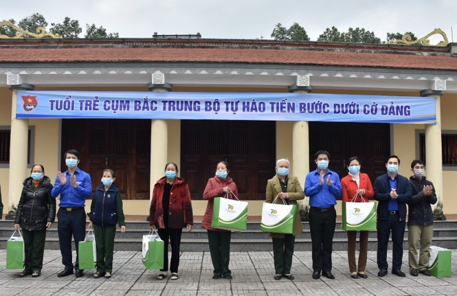 Thanh niên cụm Bắc Trung Bộ đi đầu trong phòng dịch COVID, khắc phục hậu quả thiên tai - ảnh 3