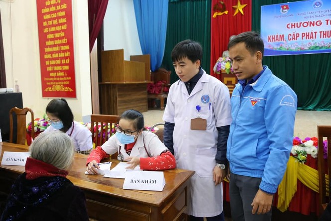 Tuổi trẻ Hà Tĩnh đồng loạt ra quân chào mừng ngày thành lập Đoàn - ảnh 1