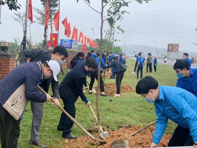Hà Tĩnh ra quân tháng Thanh niên và Tết trồng cây - ảnh 8