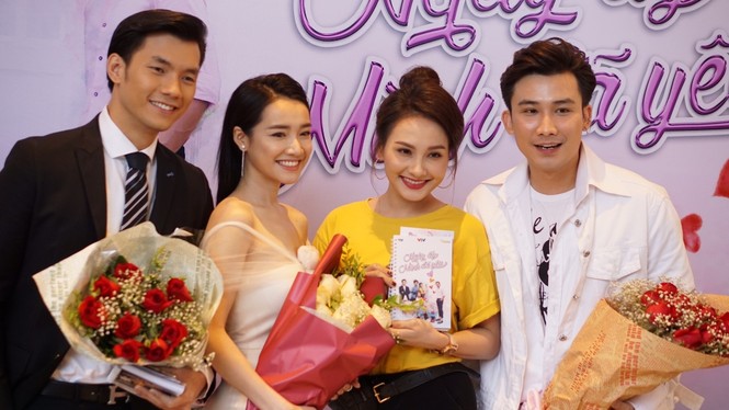 Ngất ngây ngắm Nhã Phương vai trần nuột nà không tỳ vết - ảnh 4