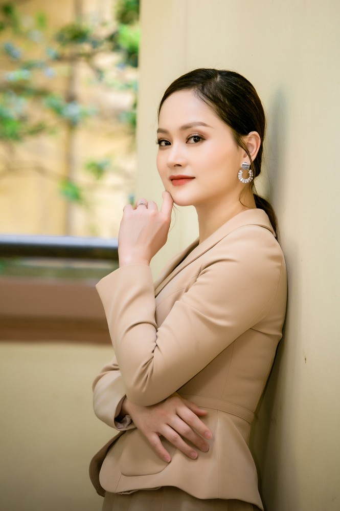 Ngắm nhan sắc ‘gái một con' của diễn viên Lan Phương - ảnh 2