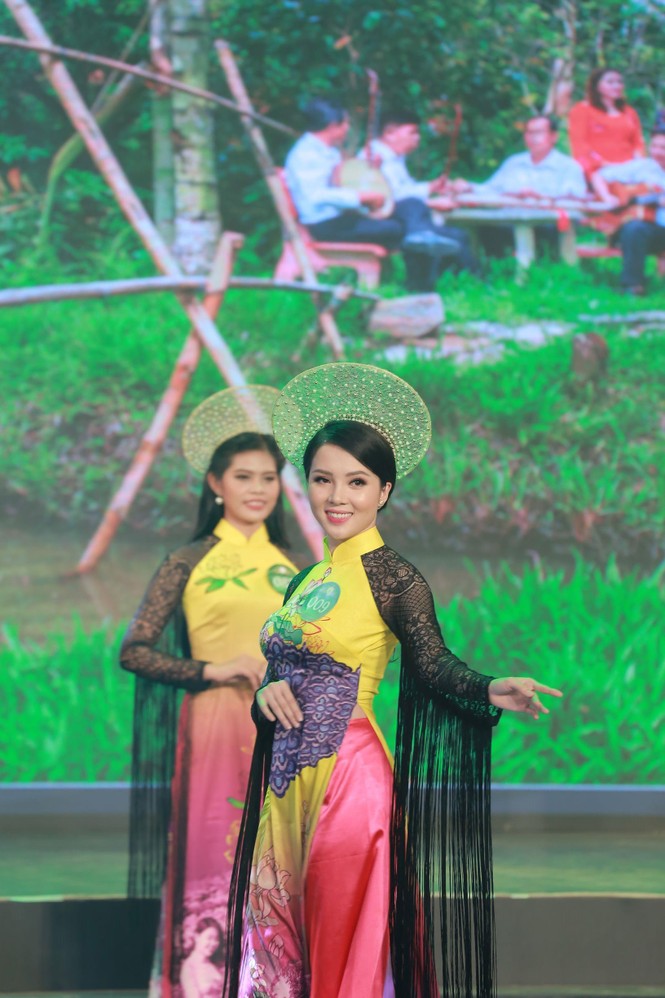 Huỳnh Thúy Vi đăng quang Người đẹp Du lịch Cần Thơ 2019 - ảnh 3