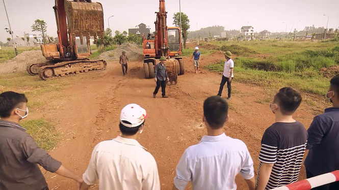 Sinh tử tập 30: Dân khiếu kiện biểu tình phản đối doanh nghiệp xây dựng - ảnh 3