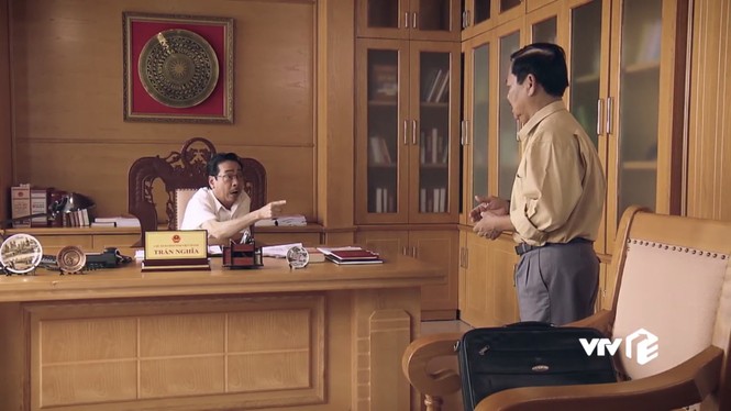 Sinh tử tập 33: Vũ chửi đổng Thủ trưởng cơ quan điều tra nhận tiền nhanh - ảnh 1