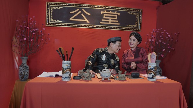 'Giấc mộng quan trường' đề cập vụ nước bẩn, cháy Rạng Đông, sàm sỡ ở thang máy - ảnh 3