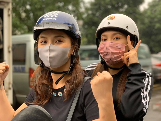 Về nhà đi con phiên bản COVID-19: Huệ-Quốc cưới nhau, Thư bị bố Sơn mắng vì trốn cách ly? - ảnh 4