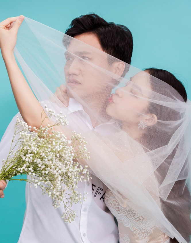 Ảnh tình tứ của Xuân Nghị - Trần Vân dấy lên tin đồn phim giả tình thật - ảnh 1