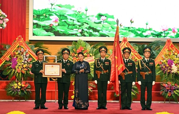 Báo Quân đội nhân dân đón Huân chương Độc lập hạng Ba - ảnh 3