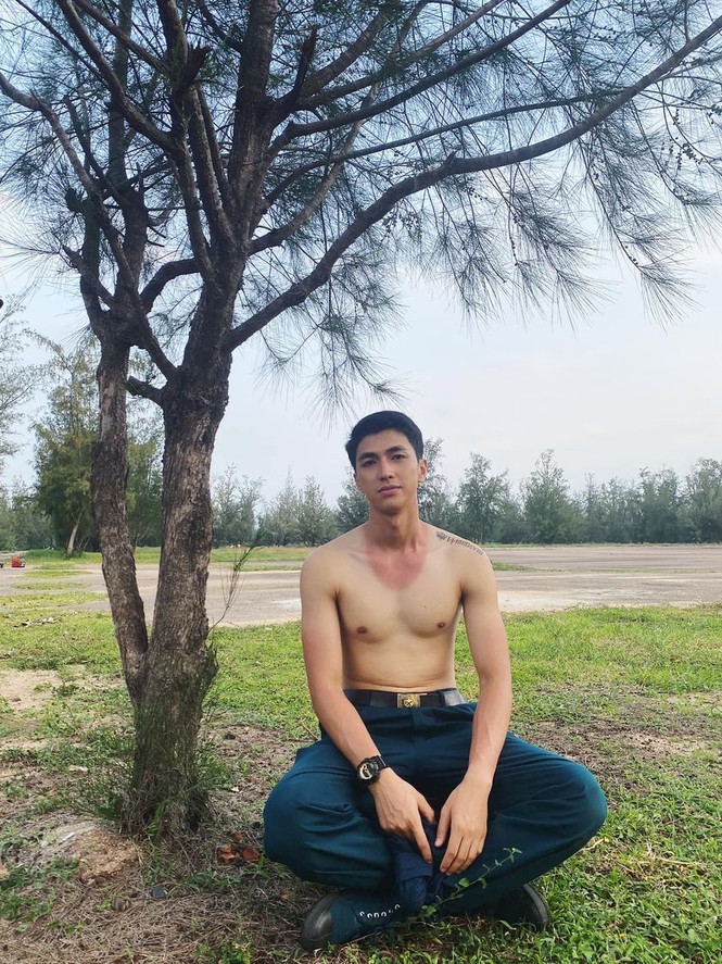 Lộ ảnh hậu trường phim Tết của Bình An, Thanh Sơn - ảnh 6