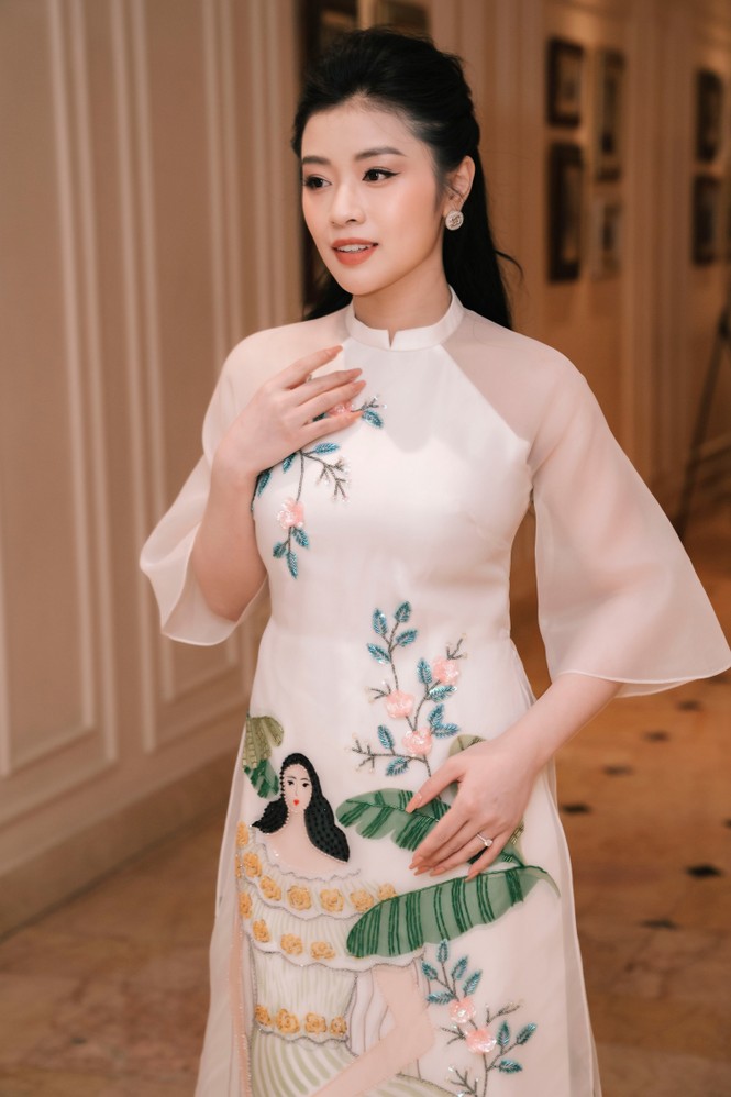 Sao mai Thu Hằng kể chuyện mang bầu thu âm nhạc đỏ - ảnh 3