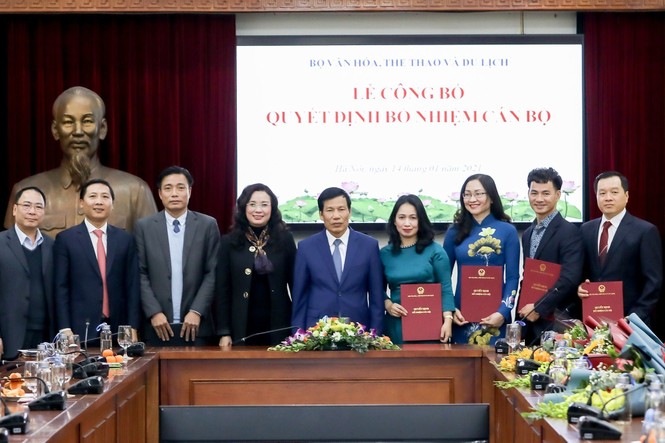 NSƯT Xuân Bắc được bổ nhiệm Giám đốc Nhà hát Kịch Việt Nam - ảnh 1