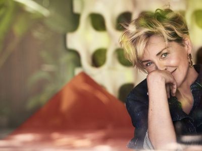 Sharon Stone gần 60 tuổi vẫn cực gợi cảm - ảnh 11