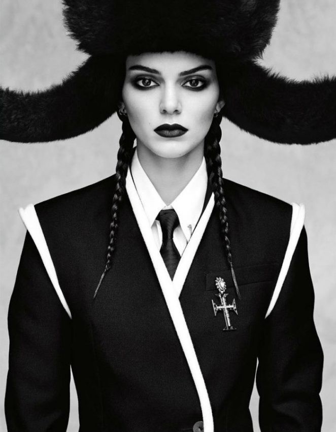 Kendall Jenner, Kim Kardashian - ảnh 5