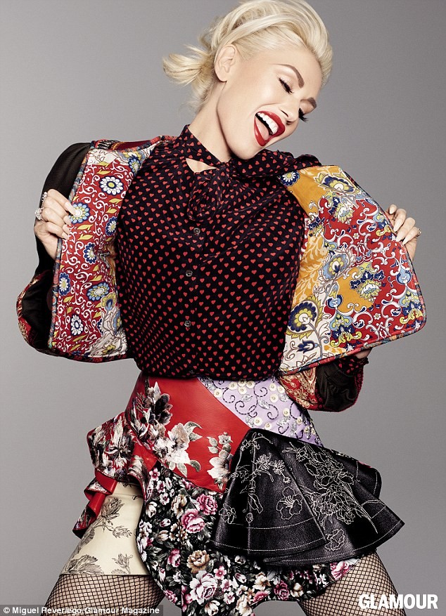 phim,diễn viên,nghệ sĩ,ngôi sao,ấn tượng,nữ ca sĩ,Gwen Stefani,lễ trao giải,nữ ca sĩ,Gwen Stefani,giọng ca,Johnny Depp, Zendaya, Ashley Graham, Joe Jonas, Miranda Kerr, Amber Heard, Blake Shelton, The Voice, No Doubt - ảnh 1