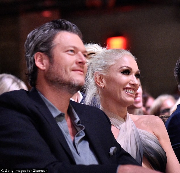 phim,diễn viên,nghệ sĩ,ngôi sao,ấn tượng,nữ ca sĩ,Gwen Stefani,lễ trao giải,nữ ca sĩ,Gwen Stefani,giọng ca,Johnny Depp, Zendaya, Ashley Graham, Joe Jonas, Miranda Kerr, Amber Heard, Blake Shelton, The Voice, No Doubt - ảnh 9