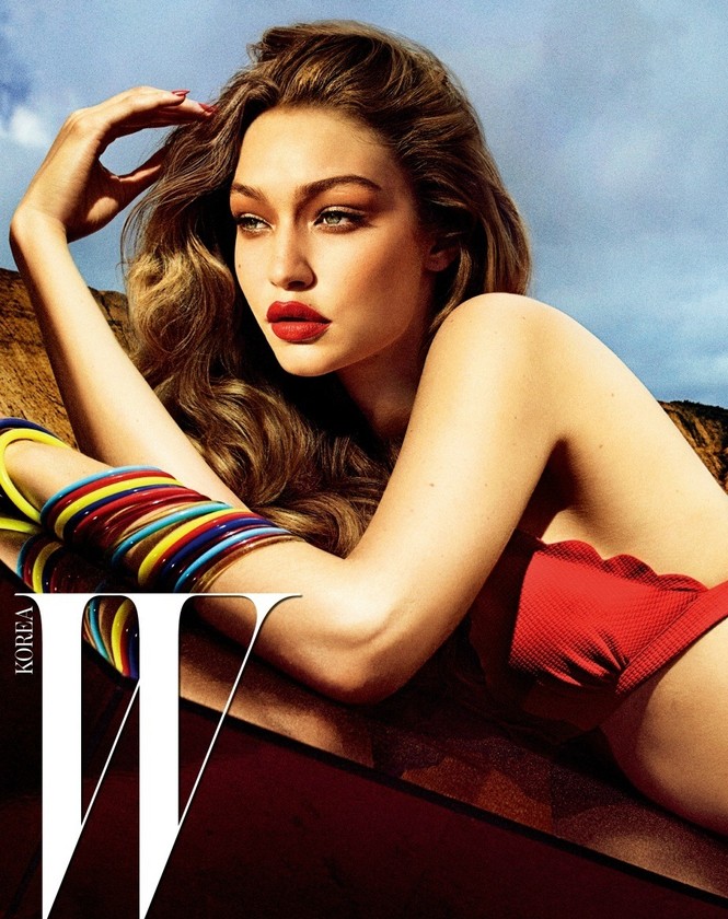 quyến rũ,bộ ảnh,búp bê,Tạp chí W,photo,Hàn Quốc, Gigi Hadid, thiên thần nội y, Kendall Jenner, Bella Hadid, hình thể hoàn hảo, búp bê - ảnh 2