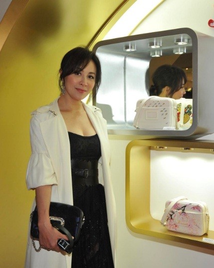 Lưu Gia Linh – Lương Triều Vỹ tình tứ như thưở mới yêu - ảnh 12