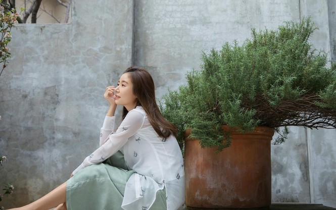 Khoảnh khắc an nhiên dịu dàng của ‘gái một con’ Lâm Tâm Như - ảnh 6