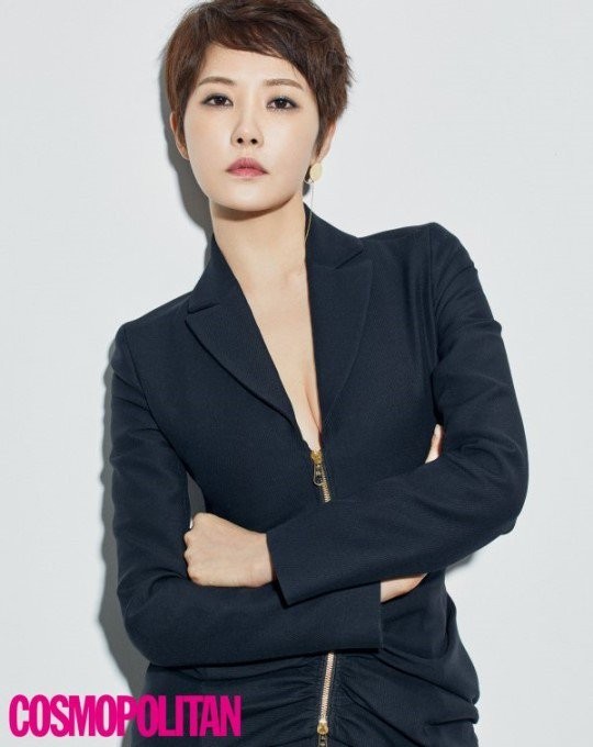 phim,bộ phim,nữ diễn viên,vai diễn,fan,phim truyền hình,showbiz,bình chọn, Kim Sun Ah, Kim Hee Sun, Kim Sam Soon, Woman of Dignity, Quý cô ưu tú - ảnh 7