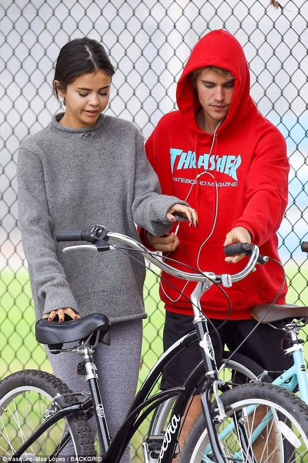 Selena Gomez,Justin Bieber,The Weeknd - ảnh 8